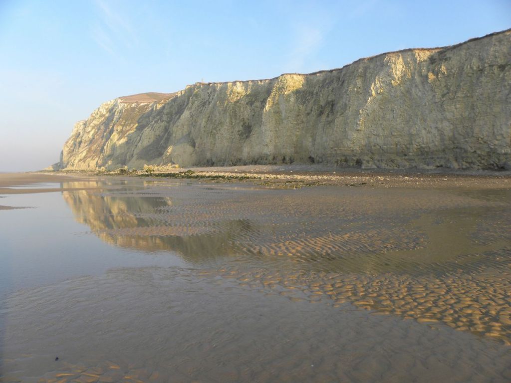 Au pied des falaises Thomas&nbsp;Sabourin
